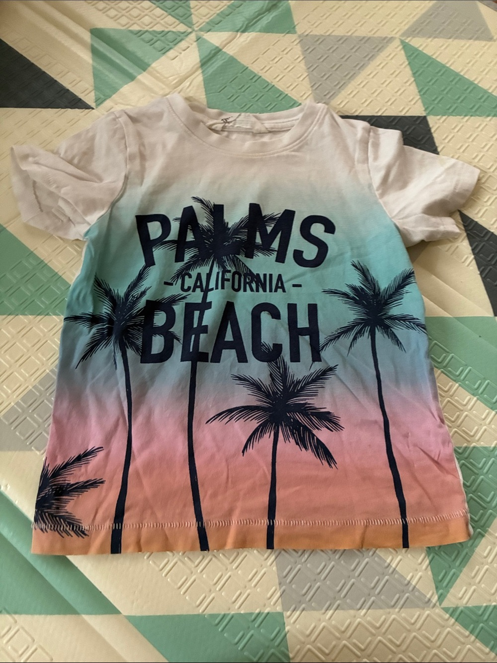 20/25$ 🧸 Kids Gradient Palm Beach Graphic Tee - White, Aqua & Pink